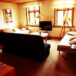 Semesterbostad Captain House In