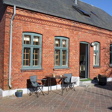 Captain House In Feriehus